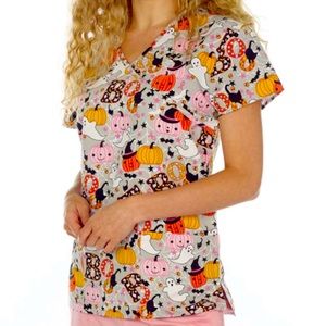 NWT Women’s Medium Pumpkin Patch Halloween Print I Love Scrubs Scrub Top